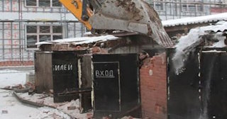 Снос гаража и вывоз мусора в Тюмени - Быстро и качественно от Сварной-Тюм от 2087 рублей