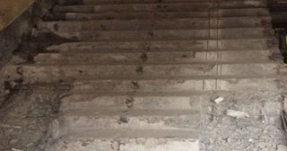 Демонтаж ступеней в Тюмени: гранитные, деревянные, ЖБ - расценка в смете от 314 руб.
