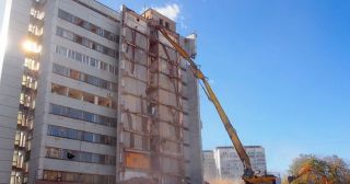 Демонтаж многоэтажного дома Тюмень, цена от 3705 руб.